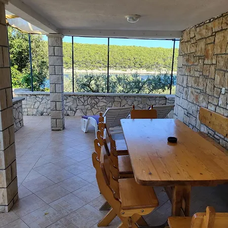 Punta Tankaraca - *